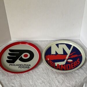 Philadelphia Flyers and NY Islanders serving trays  NHL vintage